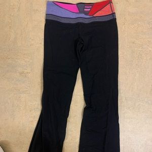 Bootcut yoga pants size 6